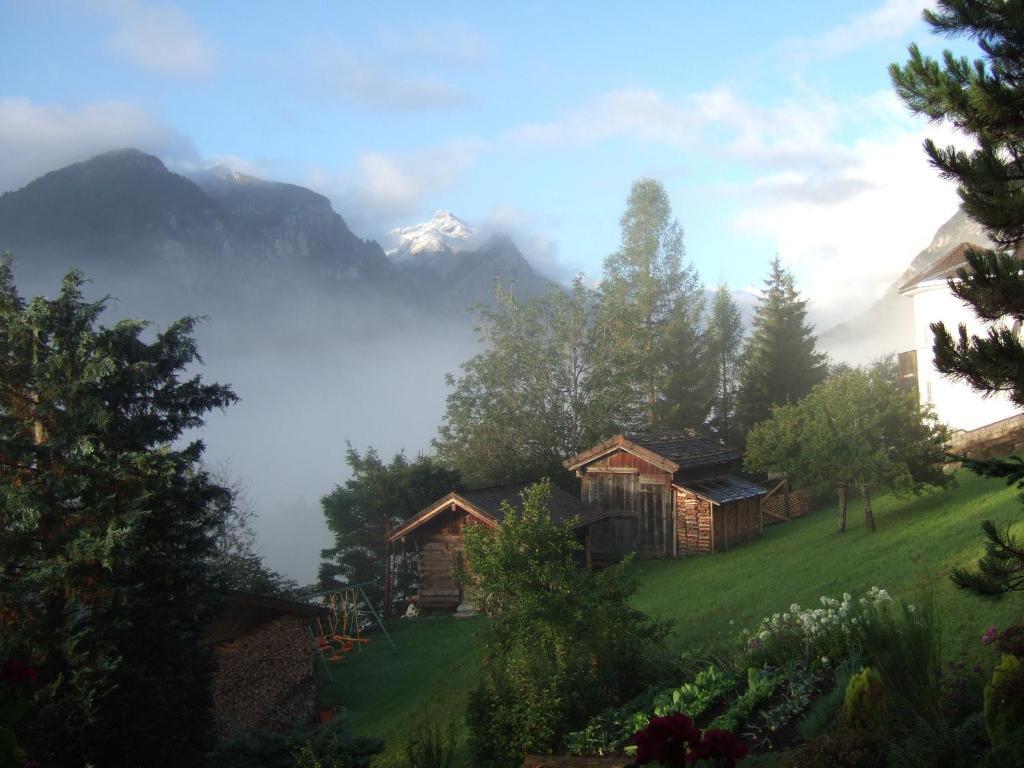 Haus Mader Hotel Trins Bagian luar foto